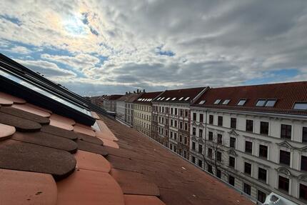 Renovierte 1-Zimmer-Dachgeschosswohnung - Leipzig Nordost