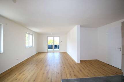 Wohnung zum Kaufen in Beindersheim 329.000,00 € 94 m²