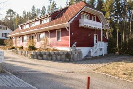 EFH mit Einliegerwohnung; Viel Platz in See- und Waldnähe, ideal auch für (Ferien-) Vermietung - Schluchsee