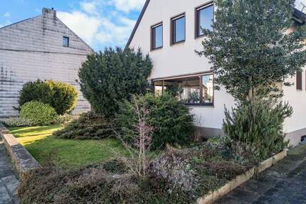 Besichtigung am 15.03.! Charmantes Einfamilienhaus in Kreuzau: Wohnen & Bauen