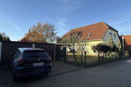 Haus zum Kaufen in Jütrichau 300.000,00 € 225 m²