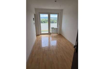 Wohnung zum Mieten in Weiden 550,00 € 66.03 m²
