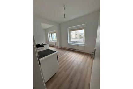 1 Zimmerwohnung ab sofort - 715,00&nbsp;EUR Kaltmiete, ca.&nbsp; 25,00&nbsp;m&sup2; in Kölln-Reisiek (PLZ: 25337)