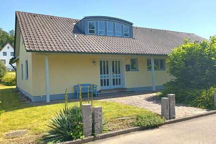 Haus zum Kaufen in Altenmünster 599.000,00 € 236 m²