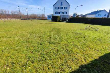 Grundstück zu verkaufen in Nersingen 260.000,00 € 885 m²