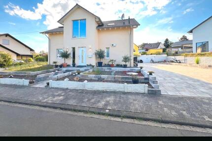 Einfamilienhaus - 489.000,00&nbsp;EUR Kaufpreis, ca.&nbsp; 189,00&nbsp;m&sup2; in Bergen (PLZ: 55608)