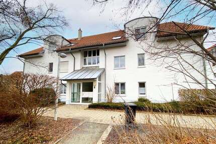 Wohnung zum Mieten in Wilkau-Haßlau 450,00 € 63.05 m²