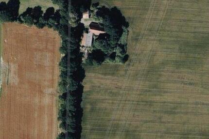 Idyllischer Resthof in Alleinlage in Westerstede-Neuengland