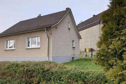 amarc21 - freistehendes kl. Einfamilienhaus auf gr. Grundstück - Rösrath