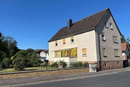 Haus zum Kaufen in Büdingen 420.000,00 € 330 m²
