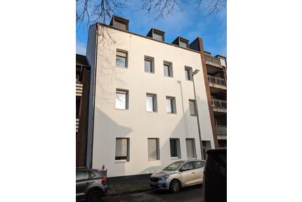 48.000€ Kaltmiete, 9% Rendite, saniertes 4-Parteien Haus, WGs - Duisburg Laar