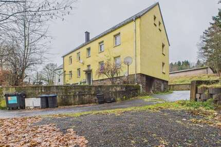 Haus zum Kaufen in Hallschlag 235.000,00 € 300 m²