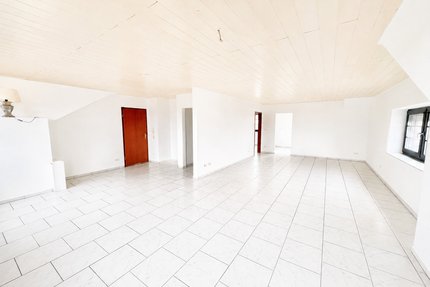 Wohnung zum Mieten in Moers 693,00 € 90 m²