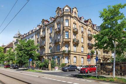Bezugsfrei! Dachgeschoss-Juwel im denkmalgeschützten Gründerzeithaus - komplett renoviert - Karlsruhe / Oststadt