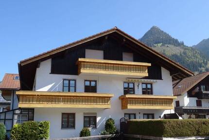 Burgberg - Wohnen im Knappendorf: Gepflegte 3-Zimmer Wohnung am Fuße des Grünten - Burgberg im Allgäu