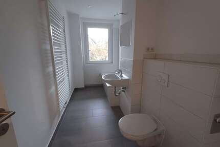 Wohnung zum Mieten in Merseburg 338,00 € 56.31 m²