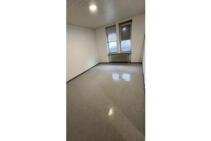 Zimmer zu vermieten stuttgart west 600€ Warm nur Zimmer