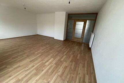 4-Zimmer-Erdgeschoß-Wohnung in Straubing-Ittling
