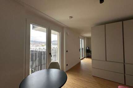 Wohnung zum Mieten in Stuttgart 1.300,00 € 34 m²