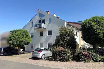 Wohnung zum Kaufen in Bad Camberg 175.000,00 € 65.12 m²