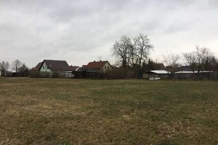 Grundstück zu verkaufen in Beeskow 99.990,00 € 1111 m²