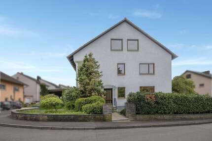 Haus zum Kaufen in Kleinrinderfeld 448.000,00 € 234 m²