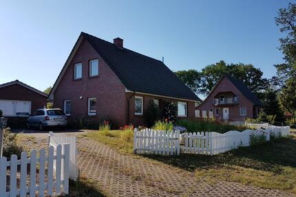 Einfamilienhaus mit großzügigem Grundstück - Neu Kaliß