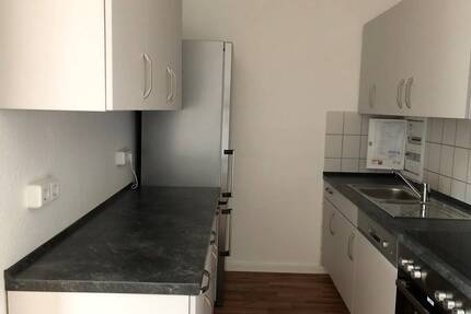 3-Raum-Wohnung mit EBK - 381,00&nbsp;EUR Kaltmiete, ca.&nbsp; 69,30&nbsp;m&sup2;&nbsp;Wohnfl&auml;che in Chemnitz (PLZ: 09123) Hutholz