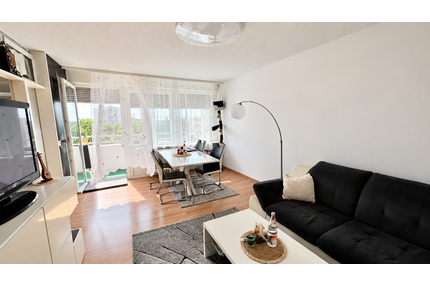 Wohnung zum Kaufen in Pforzheim 249.000,00 € 89.26 m²
