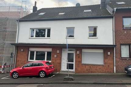 Haus zum Kaufen in Stolberg 435.000,00 € 310 m²