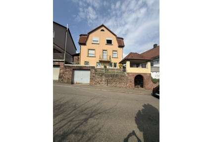 Haus zum Kaufen in Niefern-Öschelbronn 369.900,00 € 190 m²