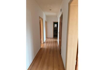3 Zi. Wohnung in Koblenz(Brenderweg) zu vermieten.