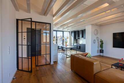 Wohnung zum Kaufen in Düsseldorf 885.000,00 € 103 m²