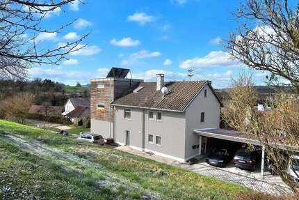 Haus zum Kaufen in Aach 580.000,00 € 330 m²