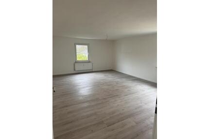 Wohnung Zentral Siegen - 950,00&nbsp;EUR Kaltmiete, ca.&nbsp; 115,00&nbsp;m&sup2; in Siegen (PLZ: 57074) Kaan-Marienborn