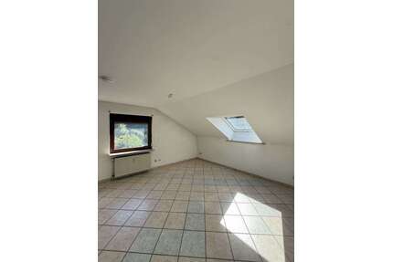 Wohnung zum Mieten in Hambach 600,00 € 70 m²