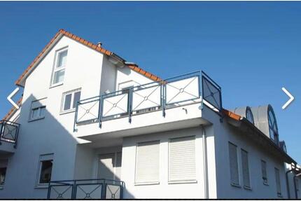 Schöne 2,5-Zimmer DG Wohnung mit TG-Stellplatz - ohne Makler!! - Großbettlingen