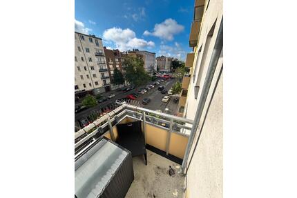 Leerstehende Möbilierte 2 Zimmer Eigentumswohnung sofort bezugsf. - Berlin Mitte