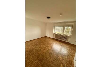 Wohnung zum Mieten in Coburg 340,00 € 33.53 m²