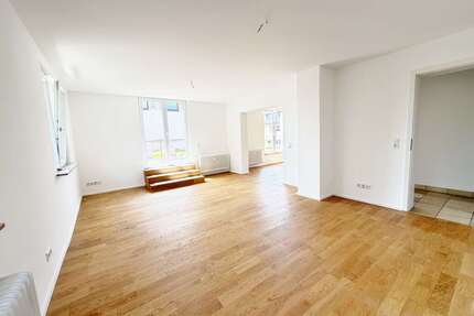 Wohnung zum Mieten in Stuttgart 1.560,00 € 115.77 m²