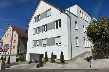 Einziehen ohne Warten - letzte Wohnung verfügbar - 4,5 Zimmerwohnung + Einbauküchengutschein - Herrenberg-Oberjesingen