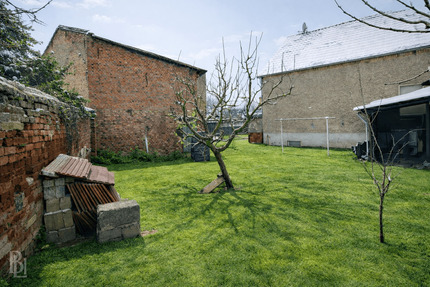 Großzügiges Grundstück mit Einfamilienhaus, Garten, Scheune und Schuppen - Schönwalde-Glien Grünefeld