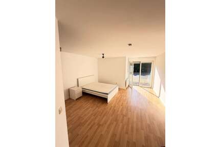 Wohnung zum Mieten in Essen 420,00 € 35 m²