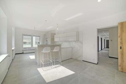 Wohnung zum Mieten in Fürstenfeldbruck 3.100,00 € 173 m²