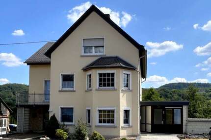 Haus zum Kaufen in Bengel 349.000,00 € 297 m²