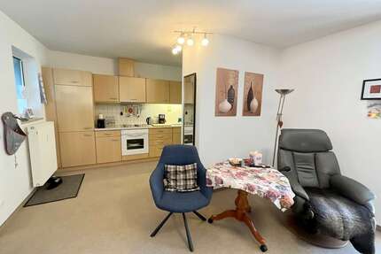 Wohnung zum Kaufen in Neunkirchen am Sand 120.000,00 € 46.58 m²
