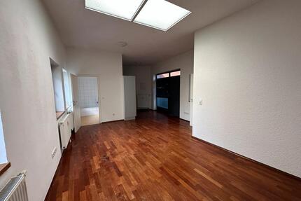 2 Zimmer Whg in Meiningen neu renovier!