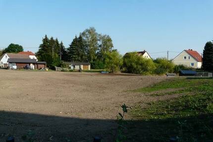 2 x Baulücken in Grimma Grechwitz jeweils mit Wasserfläche (B:ca.1550 m² zu 120.000 € und A:ca. 1600 m² zu 10.000 € ; Preis je Bauplatz