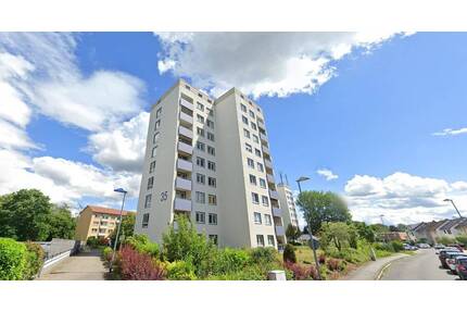 Geräumige 3-Zimmer-Wohnung mit Loggia und getrenntem Bad WC - Langen Oberlinden