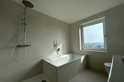 Helle, freundliche Wohnung mit Balkon und Garten - Sulzbach-Rosenberg